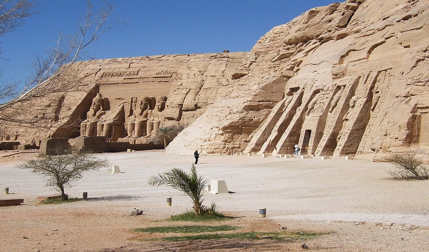 Abu Simbel temple, Nubian sea Lake Nasser cruis
