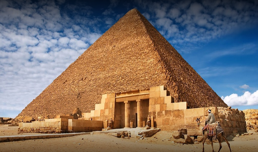 Piramide Rossa